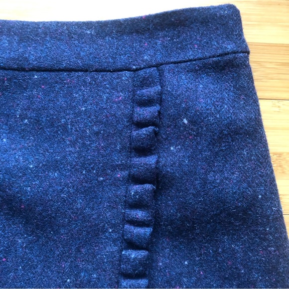 Talbots Blue Donegal Tweed Shetland Ruffle Wrap Skirt. Size: 10 - Picture 4 of 9